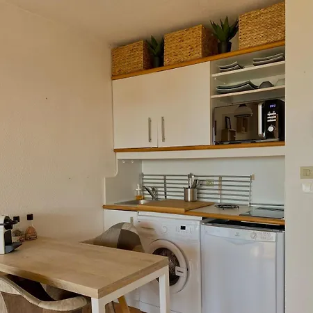 Apartmán Lovely With Sea View Sainte-Maxime